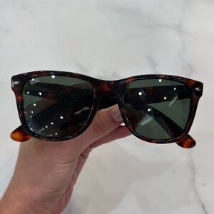 Ray-Ban Tortoise Shell Sunglasses